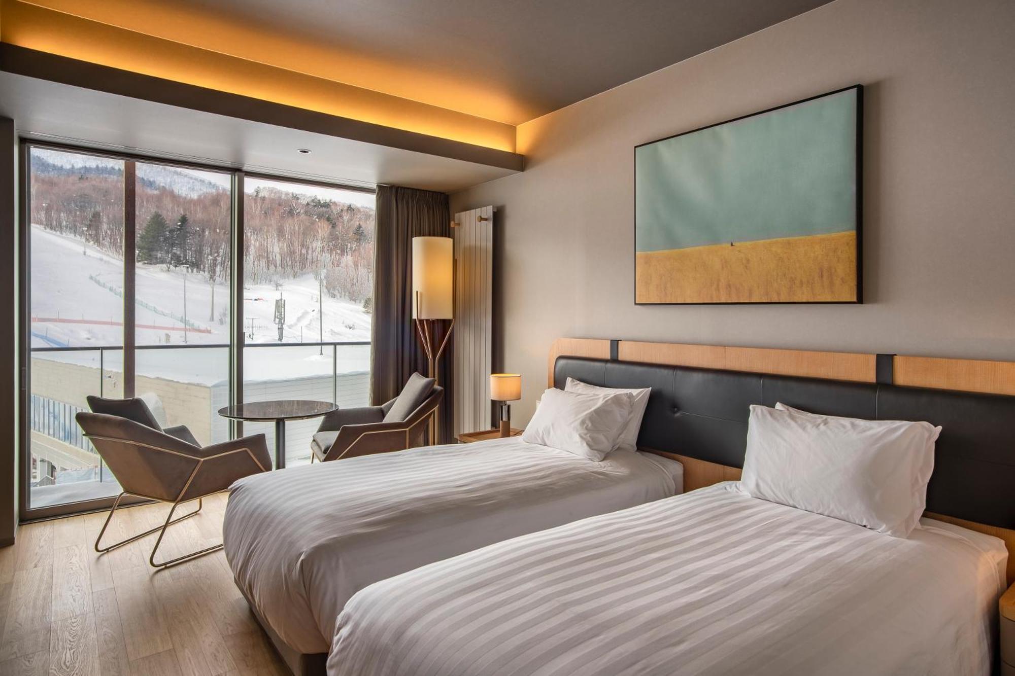 Aparthotel Fenix 4*